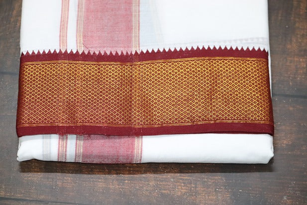 Mayilkann (16 kann) Panchakacham Dhoti - 9x5 (6.30mtr)